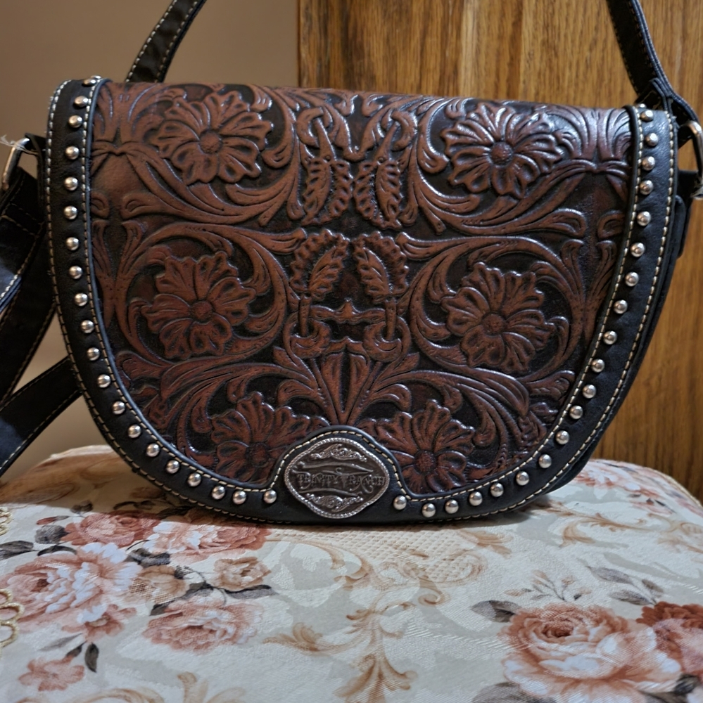 Trinity Ranch crossbody - Picture 3 of 3